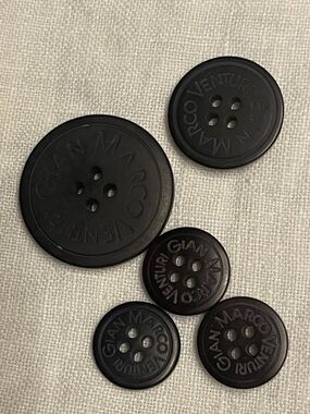 Gian Marco Venturi Button Set - Men's Accessories